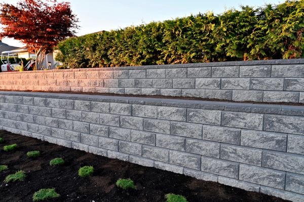 Cost of Concrete Retaining Wall Installation in Danville